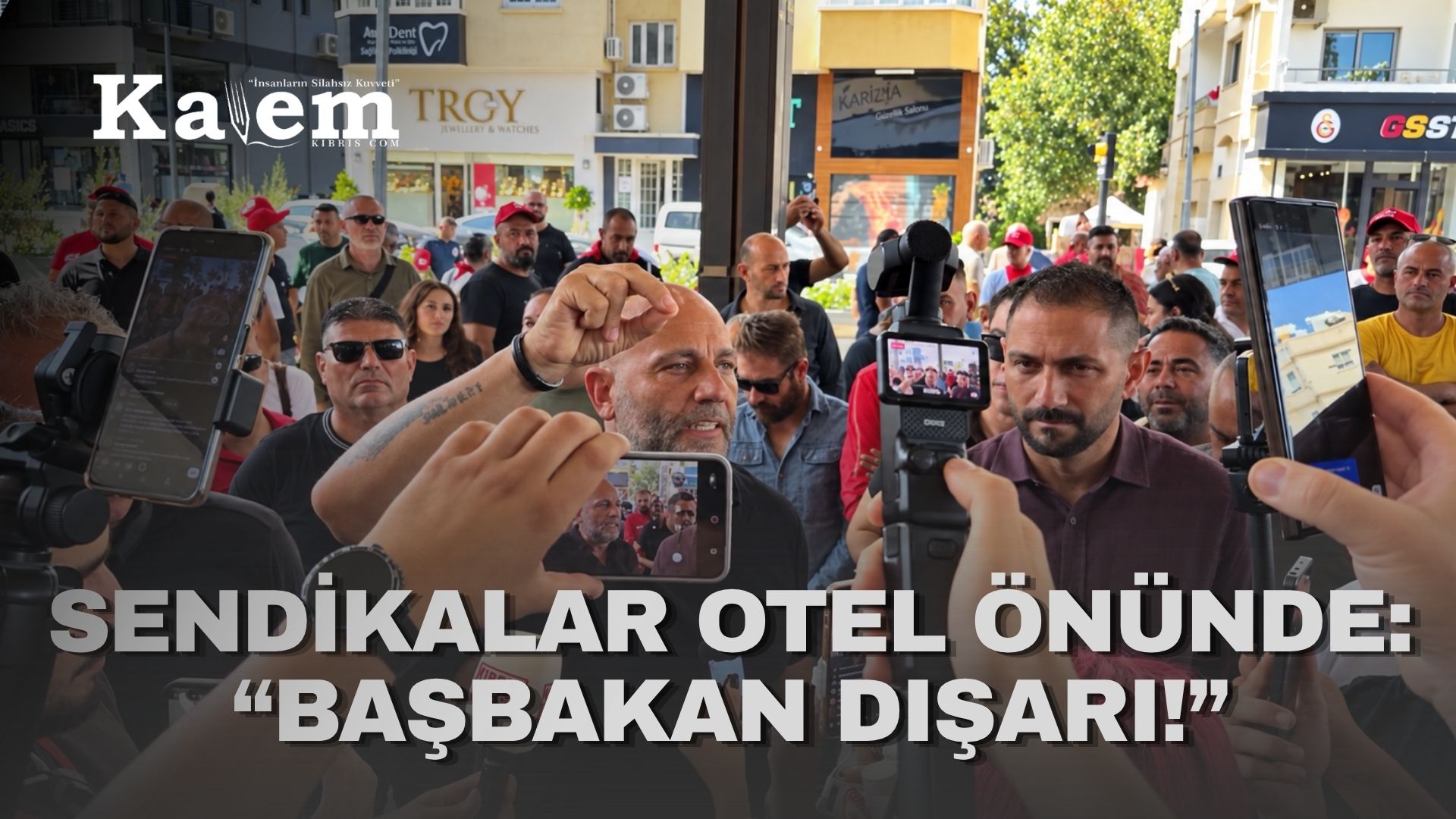 EL-SEN ve BES emekçilerinden Üstel’e protesto: “Başbakan dışarı!”